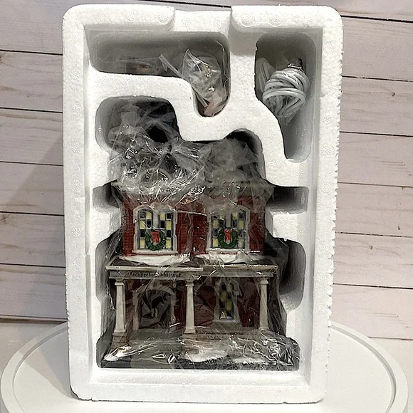 DEPARTMENT 56 - Architectural Antiques -Heritage Village - Christmas in the City - Picture 8 of 10